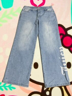 Wide Leg Light Blue Women’s Jeans with Side Script